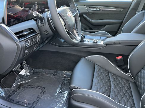 New 2026 Cadillac CT5 V Blackwing w/ Carbon Fiber 2 Package RWD image 15