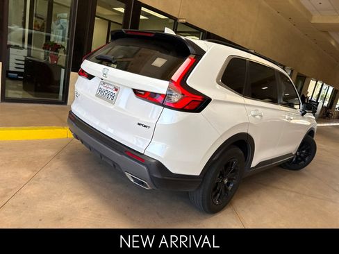 Used 2024 Honda CR-V Sport-L image 3