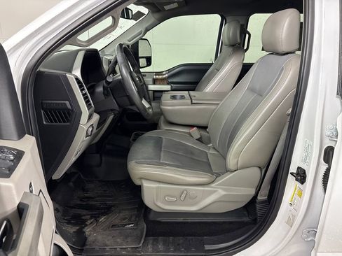 Used 2018 Ford F150 Lariat w/ Trailer Tow Package AWD/4WD image 23