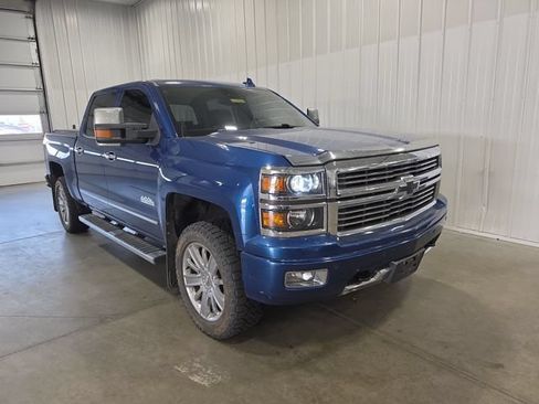 Used 2015 Chevrolet Silverado 1500 High Country w/ High Country Premium Package AWD/4WD image 2