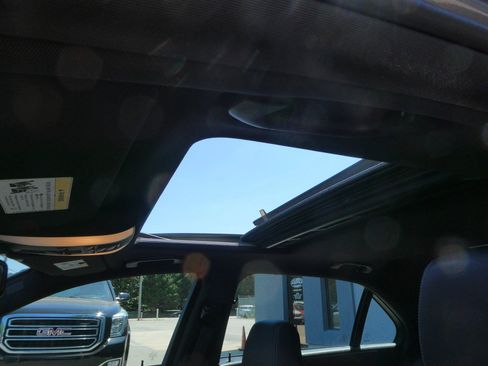 Used 2015 Mercedes-Benz E 350 4MATIC Sedan image 11