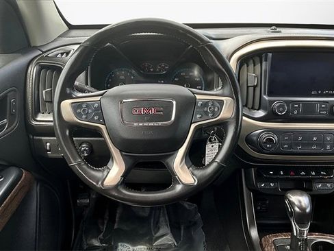 Used 2022 GMC Canyon Denali image 5