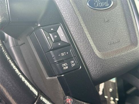 Used 2014 Ford F150 FX4 w/ Equipment Group 402A Luxury image 29