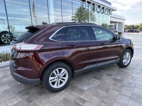 Used 2017 Ford Edge SEL w/ Equipment Group 201A image 2