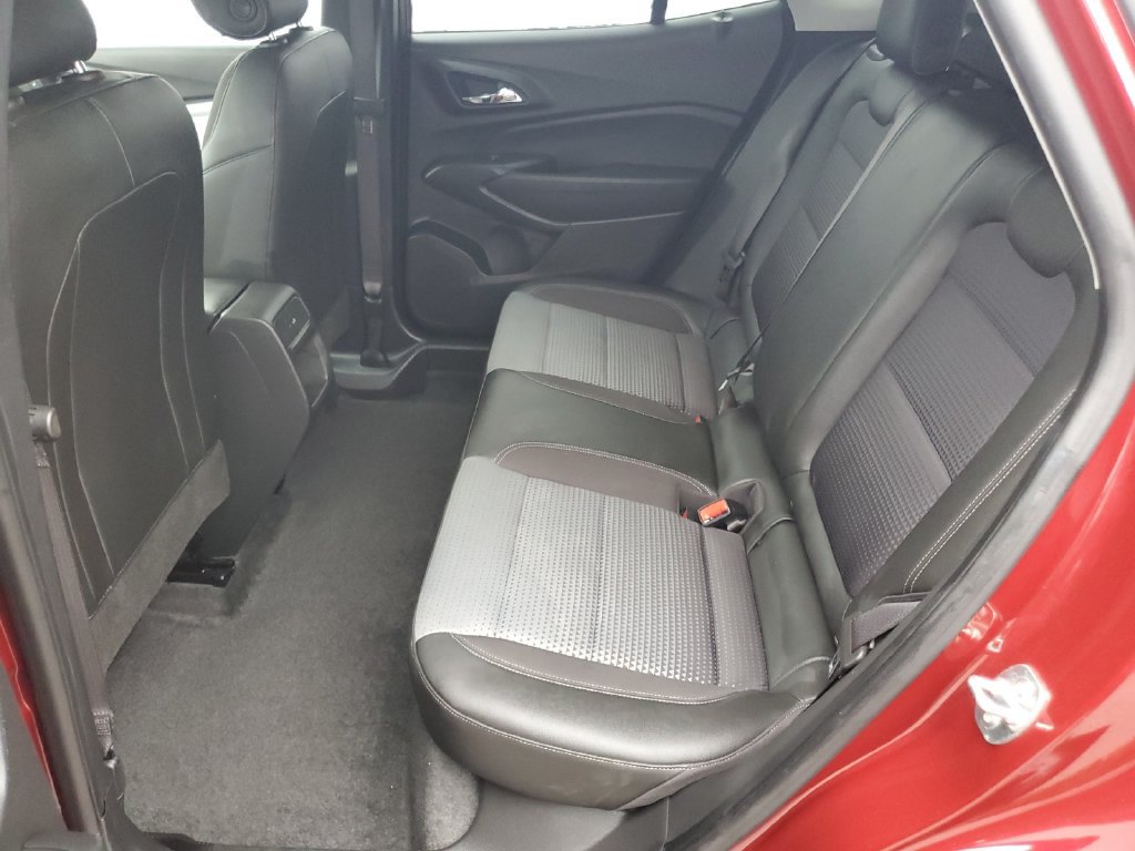 Used 2025 Chevrolet Trax LT FWD image 23