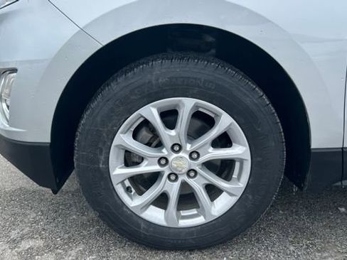 Certified 2019 Chevrolet Equinox LT image 11