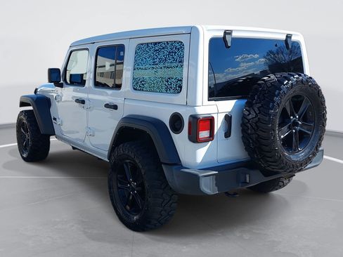 Used 2022 Jeep Wrangler Sport S w/ Sun And Sound Package image 7