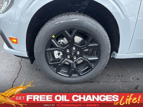 New 2026 Ford Maverick Lobo AWD/4WD image 10