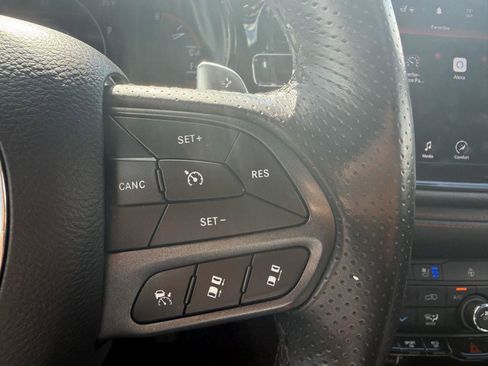 Used 2023 Dodge Durango R/T image 16