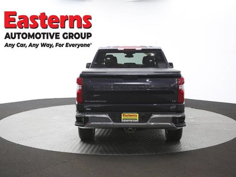 Used 2023 Chevrolet Silverado 1500 LT AWD/4WD image 39