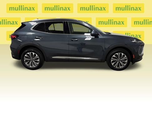 New 2026 Buick Envision Preferred image 18