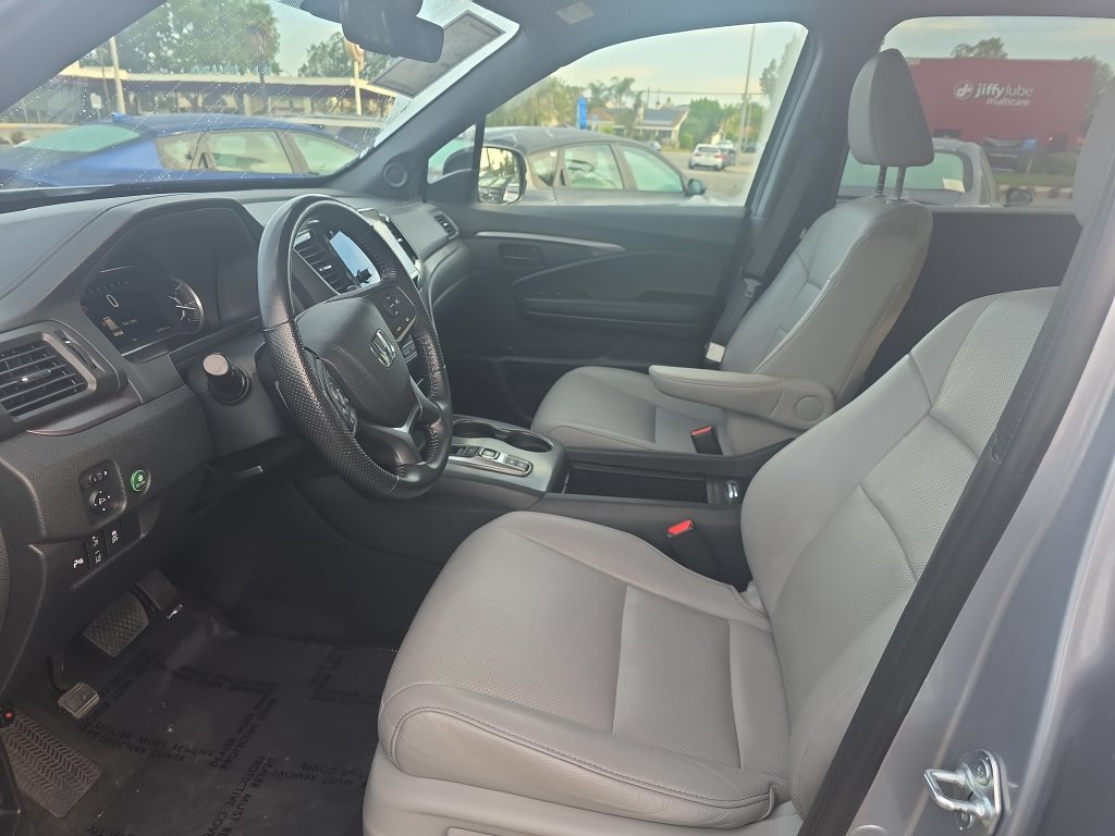 Used 2023 Honda Passport EX-L image 8