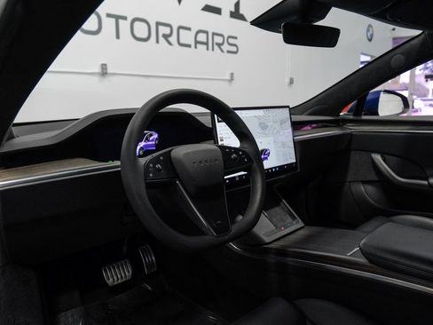 Used 2022 Tesla Model S image 3