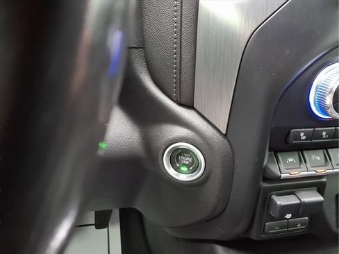 Used 2020 GMC Sierra 1500 Denali w/ Denali Carbonpro Edition image 8