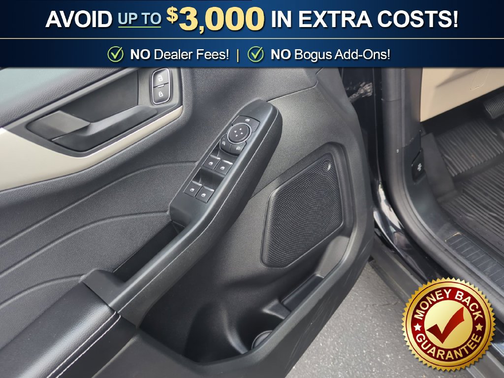 Certified 2022 Ford Escape SE FWD image 16
