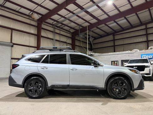 Used 2021 Subaru Outback Onyx Edition XT AWD/4WD image 4