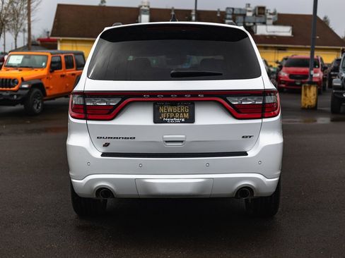 Used 2025 Dodge Durango GT image 9