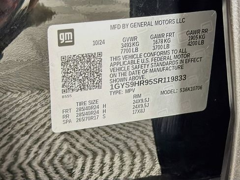 Used 2025 Cadillac Escalade V w/ LPO, Floor Liner Package AWD/4WD image 35