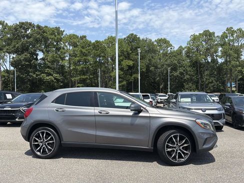 Used 2015 Mercedes-Benz GLA 250 4MATIC image 31