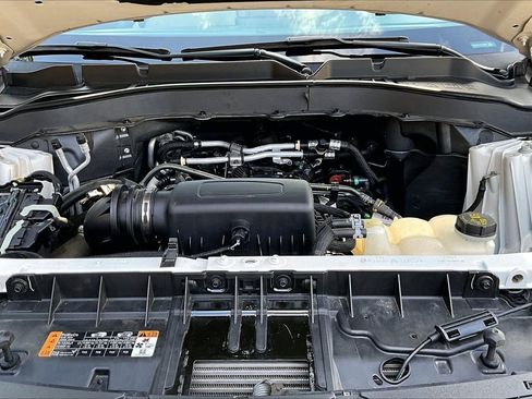 Used 2021 Ford Explorer 4WD w/ Class III Trailer Tow Package image 36