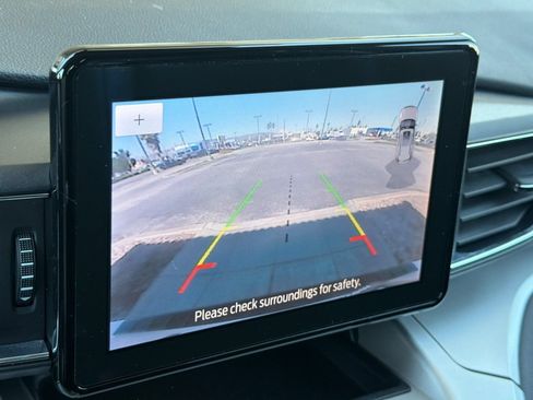 Used 2020 Ford Explorer XLT w/ Equipment Group 202A RWD image 25