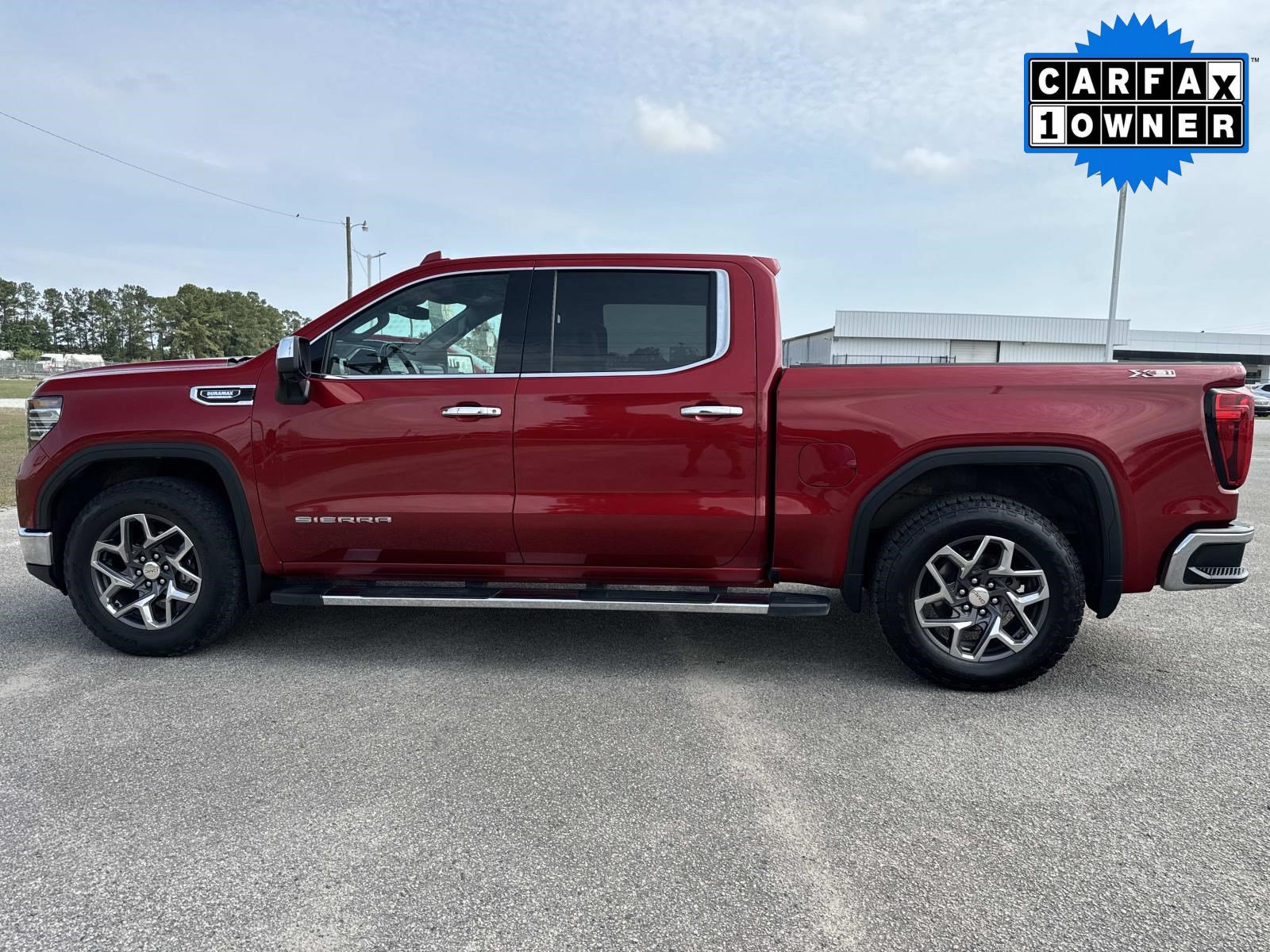 Used 2025 GMC Sierra 1500 SLT w/ SLT Premium Plus Package AWD/4WD image 7