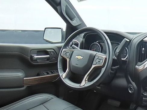 Used 2020 Chevrolet Silverado 1500 High Country AWD/4WD image 19