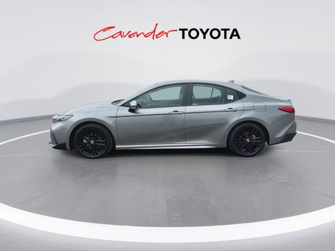 Certified 2026 Toyota Camry SE image 5
