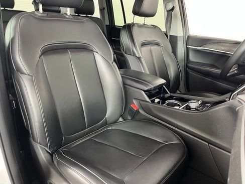 Used 2023 Jeep Grand Cherokee Limited image 45