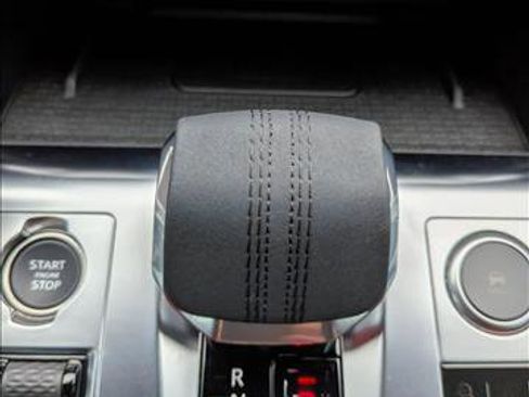 Certified 2024 Jaguar XF R-Dynamic SE image 16