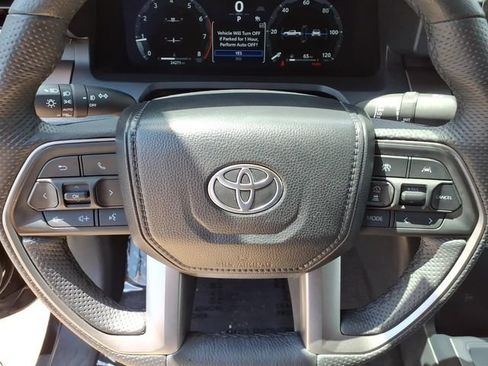 Used 2024 Toyota Tacoma TRD Off-Road w/ TRD Off Road Premium Package AWD/4WD image 29