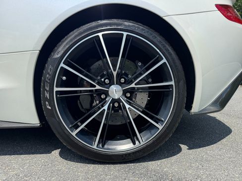 Used 2014 Aston Martin Vanquish Coupe RWD image 68