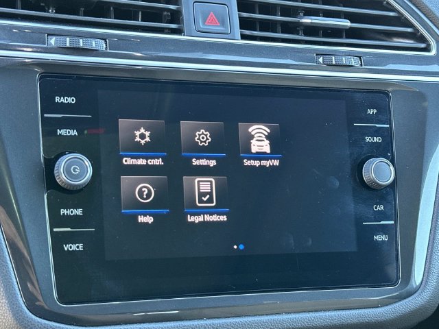 Certified 2024 Volkswagen Tiguan SE R-Line FWD image 13