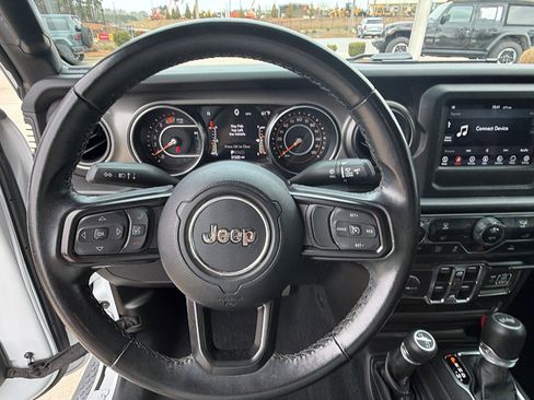 Used 2021 Jeep Wrangler Unlimited Sport image 26