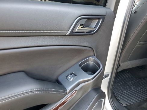 Used 2017 GMC Yukon SLT w/ Open Road Package image 20