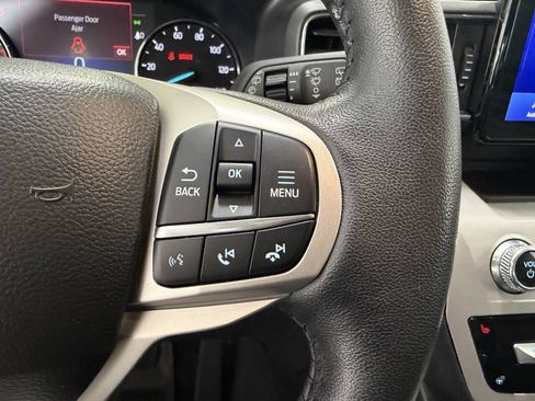 Used 2023 Ford Explorer XLT w/ Equipment Group 202A AWD/4WD image 20
