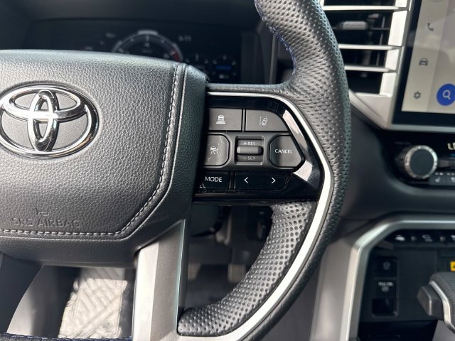 Used 2024 Toyota Sequoia Platinum AWD/4WD image 32