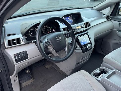 Used 2016 Honda Odyssey SE image 11