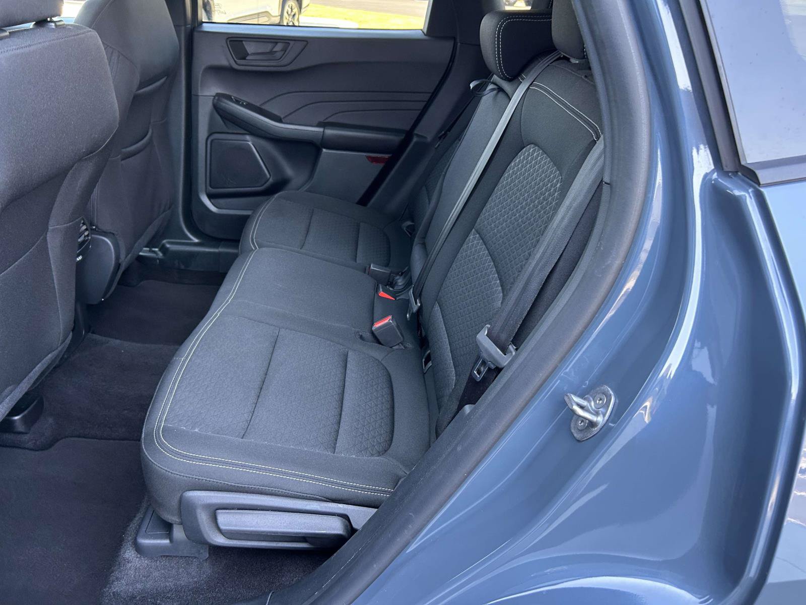 Used 2025 Ford Escape Active AWD/4WD image 11