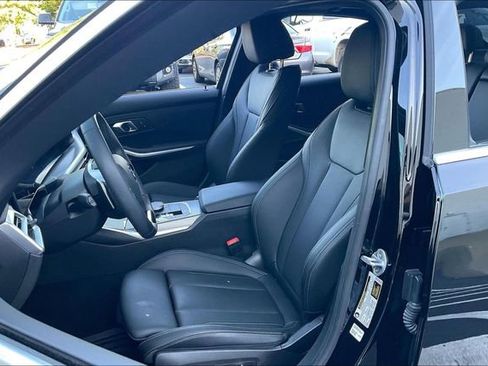 Used 2025 BMW 330i Sedan w/ Convenience Package RWD image 25