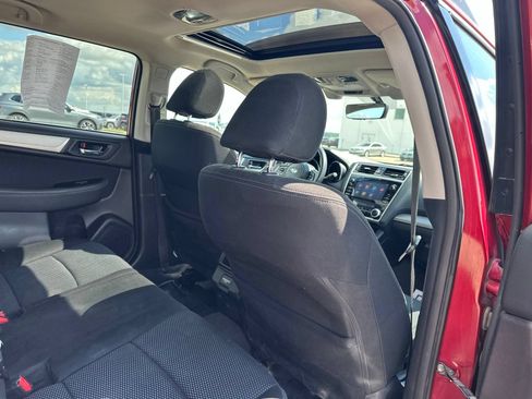 Used 2018 Subaru Outback 2.5i Premium AWD/4WD image 29