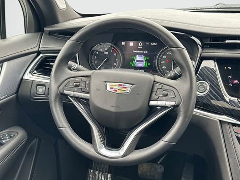 Certified 2024 Cadillac XT6 Premium Luxury w/ Technology Package image 6