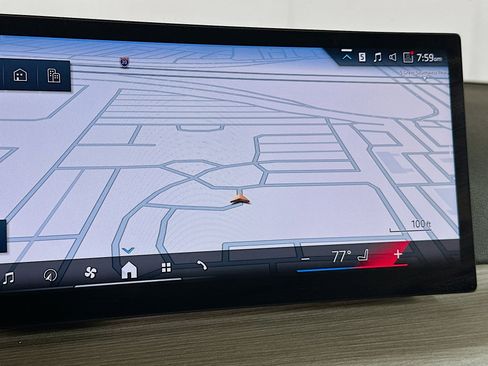 Used 2025 BMW 330i Sedan w/ Convenience Package image 22