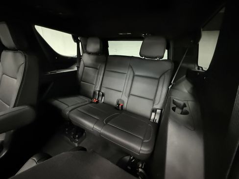 Used 2024 GMC Yukon Denali w/ Advanced Technology Package AWD/4WD image 33