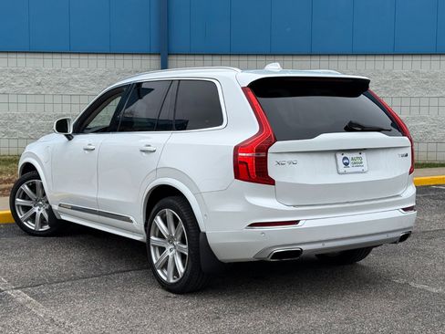 Used 2017 Volvo XC90 T8 Inscription w/ Vision Package image 7