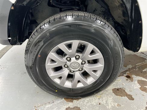 Used 2021 Toyota Tacoma SR image 25