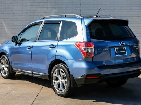 Used 2015 Subaru Forester 2.5i Touring AWD/4WD image 10