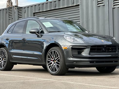 Used 2025 Porsche Macan S image 10