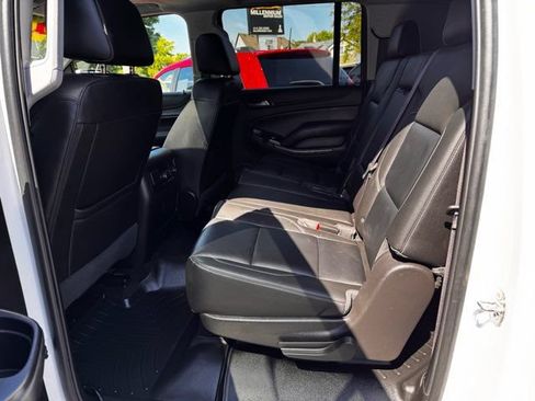 Used 2017 Chevrolet Suburban LT AWD/4WD image 21