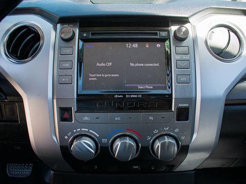 Used 2014 Toyota Tundra SR5 image 22